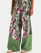 adidas Pantaloni trening Farm Rio Premium KD4642 Loose Fit