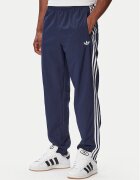 adidas Pantaloni trening Firebird Woven KE1370 Regular Fit