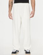 adidas Pantaloni trening Monogram Track JP4429 Regular Fit