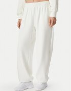 adidas Pantaloni trening Soft Lux JV9896 Regular Fit