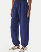 adidas Pantaloni trening Soft Lux KS7879 Loose Fit