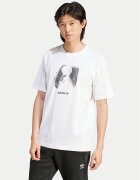 adidas Tricou Supply Street IY3430 Regular Fit
