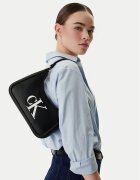 Calvin Klein Geantă Bold Ck Small Shoulder Bag LV04F3230G