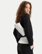 Calvin Klein Geantă Ck Metallic Small Shoulder Bag LV04F3304G