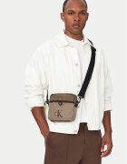 Calvin Klein Geantă crossover Bold Clrblk Square Crossobdy LV04D3519G