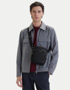Calvin Klein Geantă crossover Raised Pocket Reporter LV04D3317G