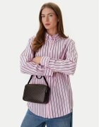Calvin Klein Geantă Emblem Aop Elongated Camera Bag LV04F3268G