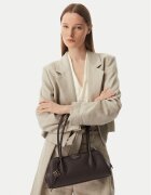 Calvin Klein Geantă Emblem Trio Pebble LV04F3743G