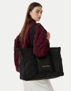 Calvin Klein Geantă LV04D3528G
