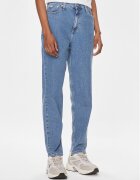 Calvin Klein Jeans Blugi J20J221588 Mom Fit