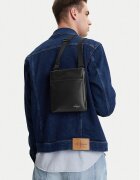 Calvin Klein Jeans Geantă crossover Mono Logo Flat Pack 18 LV04G3107G