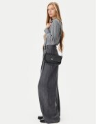 Calvin Klein Jeans Geantă Minimal Monogram Shoulder Pouch LV04K3161G