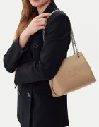 Calvin Klein Jeans Geantă Sculpted Chain Shoulder Bag LV04K3163G