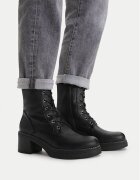 Clara Barson Ghete CEO-WS6570-02