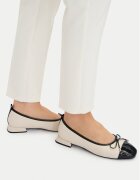 Clarks Pantofi Ubree15 Poppy 26186333 Écru