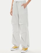 Converse Pantaloni din material W Parachute Pant 10026399-A02 Loose Fit