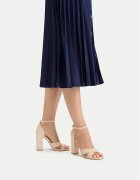 DeeZee Sandale CEO-9988
