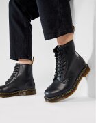 Dr. Martens Bocanci 1460 Smooth 11822006