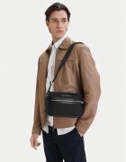 Emporio Armani Geantă EM005399 AF14637 UC001