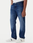 GUESS Blugi M5YAN2 D5KT3 Regular Fit