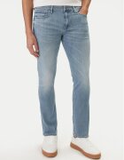 GUESS Blugi M6RAS2 D6761 Slim Tapered Fit