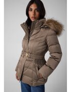 GUESS Geacă de iarnă W6BL38 W4087 Bej Regular Fit