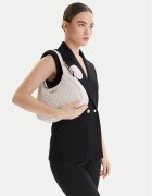 GUESS Geantă Atabey HWQG98 94010 Écru