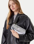 GUESS Geantă HWMY94 96780
