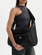 GUESS JEANS Geantă CWBEO-GUESS-XC-005-09 Negru