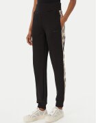 GUESS Pantaloni trening Britney V2YB15 KB3P2 Regular Fit