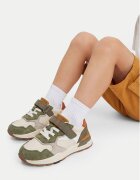 GUESS Sneakers CEO-AVO-G1-SS2026 Écru