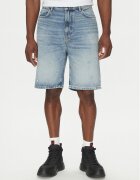 Hugo Pantaloni scurți de blugi 50537709 Regular Fit