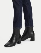 JENNY Botine CEO-CD240148-1