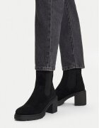 JENNY Botine CEO-HY13291-1