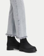 JENNY Botine CEO-WS6615-01