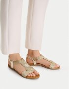 JENNY Sandale CEO-CASSIE WS120703-01