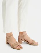 JENNY Sandale CEO-LBDS40469-15