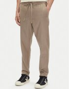 Mustang Pantaloni din material Milano 1016330 Gri Tapered Fit