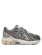 New Balance Sneakers P190622M