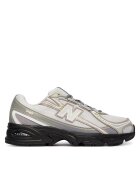 New Balance Sneakers U7403UQ
