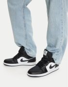 Nike Sneakers Air Jordan 1 Mid DQ8426 010