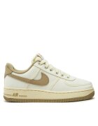 Nike Sneakers Wmns Air Force 1 HF4263 Écru