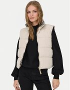 Only Vestă Tammy 15357509 Regular Fit