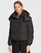 Patrizia Pepe Geacă de iarnă 2O0008/A150-K103 Regular Fit