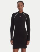 Tommy Jeans Rochie tricotată DW0DW21914 Regular Fit