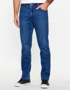 Wrangler Blugi Greensboro 112341419 Regular Fit