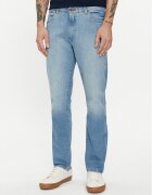 Wrangler Blugi Larston 112352836 Slim Fit