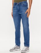 Wrangler Blugi River 112352673 Tapered Fit