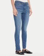 Wrangler Blugi Sienna 112362641 Slim Fit