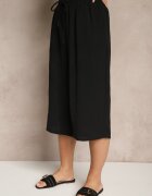 ab. ambitonfly Set Negru Pantaloni 3/4 Larghi și Bluză fără mâneci Decorată cu Nasturi Ravione